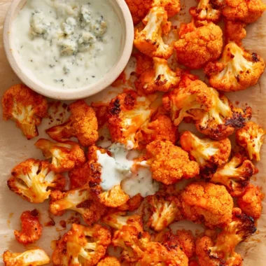 Crispy Air Fryer Buffalo Cauliflower served with dipping sauce
