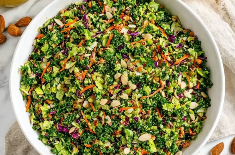 A colorful detox salad with fresh vegetables and herbs for healthy eating.