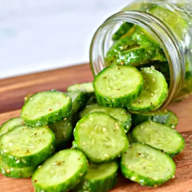 Quick and easy 5-minute cucumber snack recipe with fresh ingredients