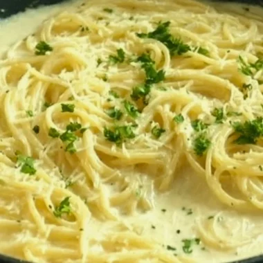 Creamy Garlic Parmesan Sauce perfect for pasta and dipping