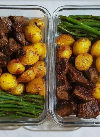 Garlic Balsamic Steak Bites on a plate, garnished and ready to enjoy
